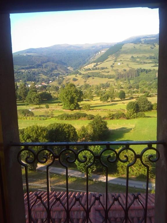 Hotel Posada Del Pas Ontaneda Екстер'єр фото